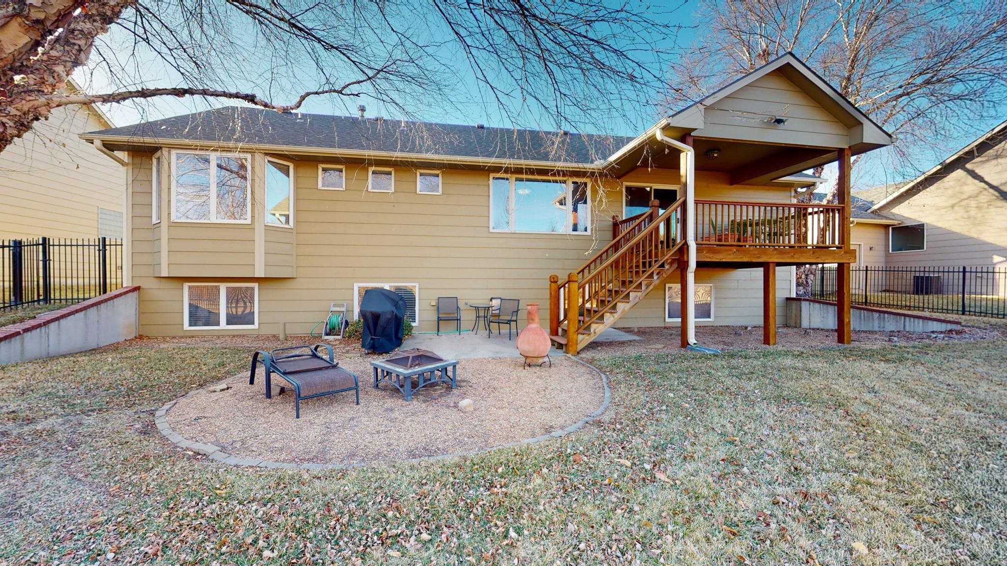 3010 N Brush Creek Cir Property Photo 33