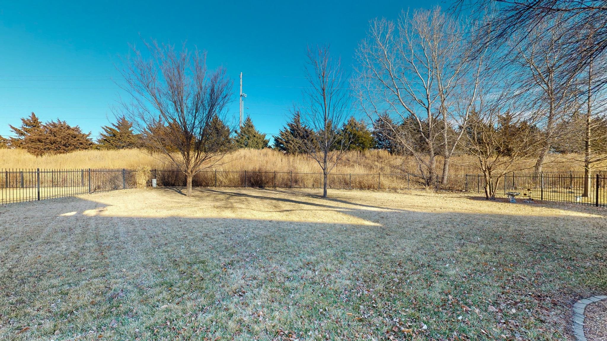 3010 N Brush Creek Cir Property Photo 34