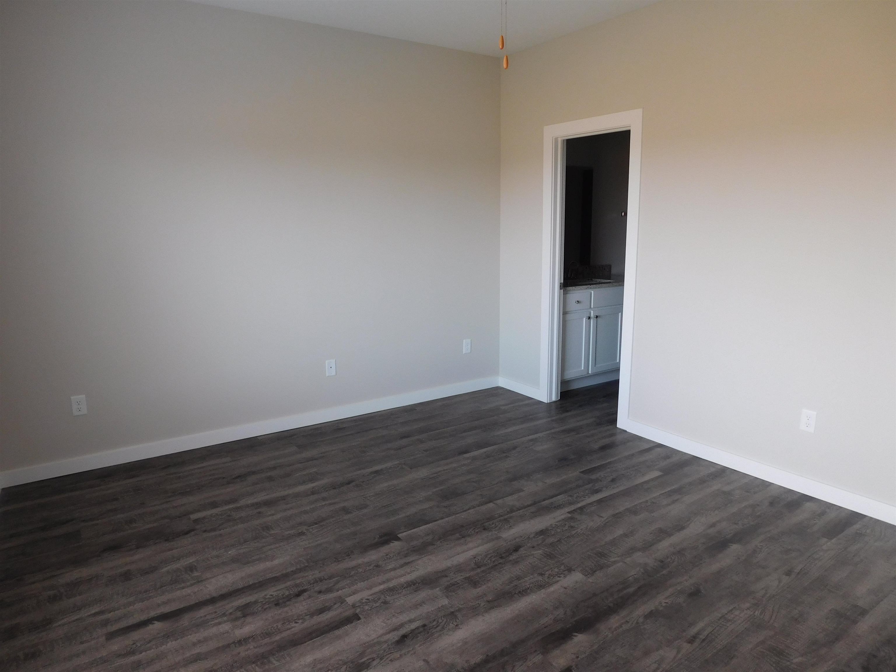 13424 W Haskell Ct Property Photo 5