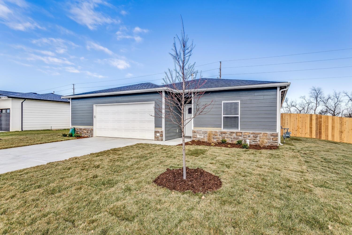 1604 Casey Property Photo