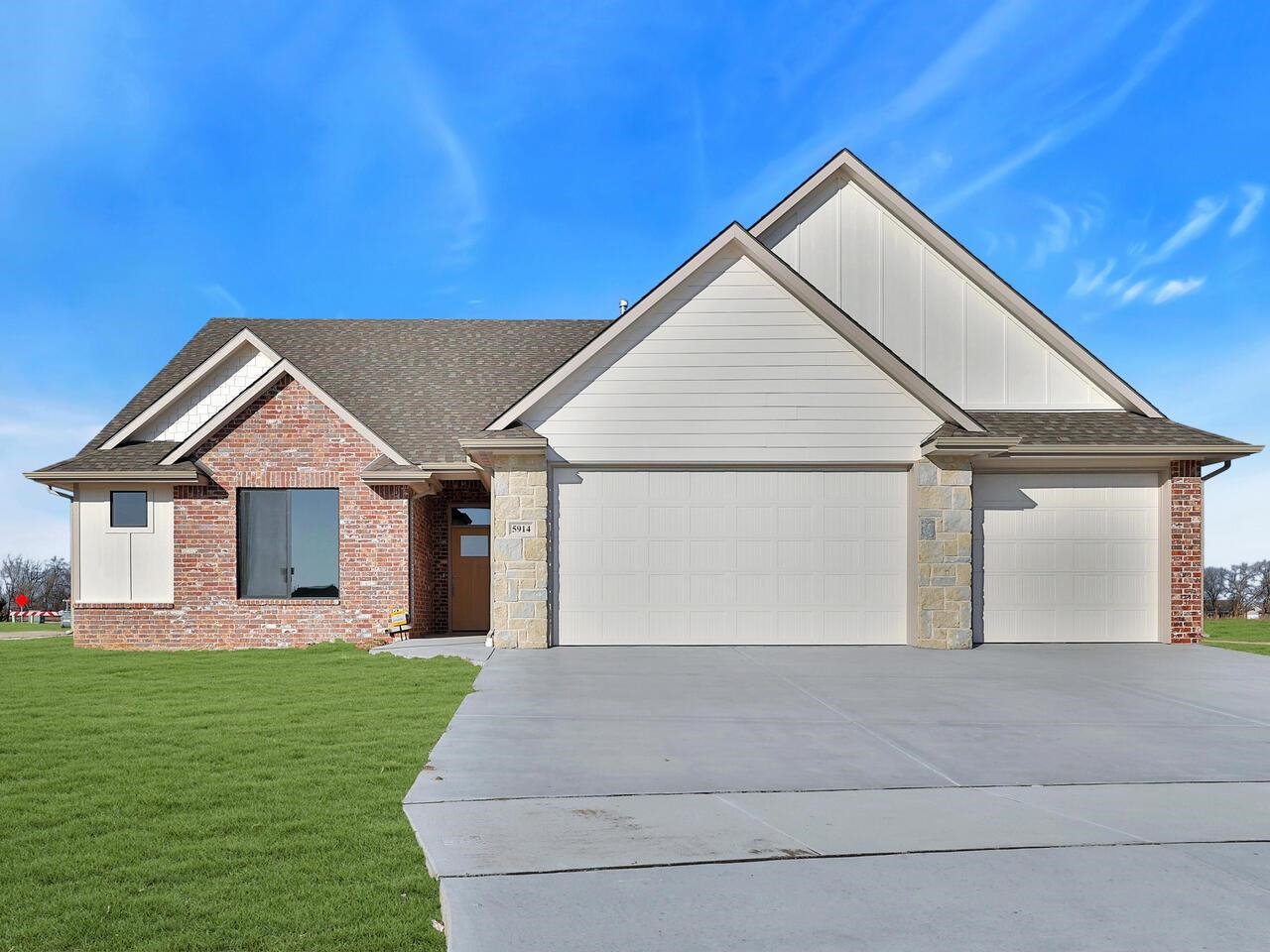 5914 Forbes Ct Property Photo