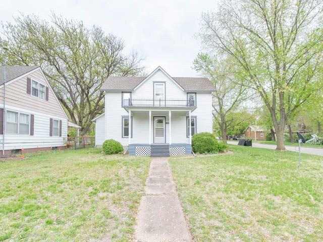 316 S Ash St Property Photo