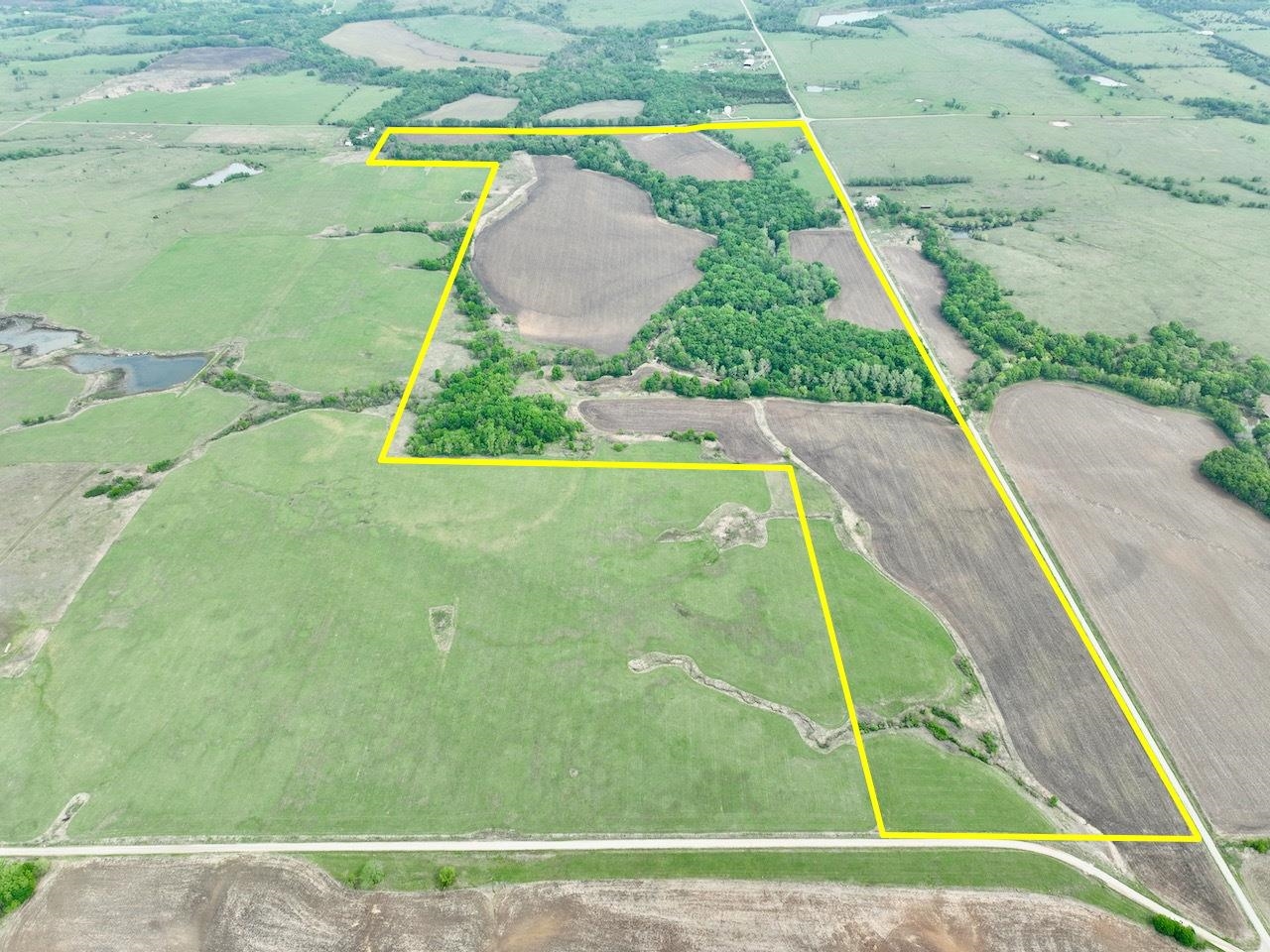 000 Pioneer Rd Property Photo