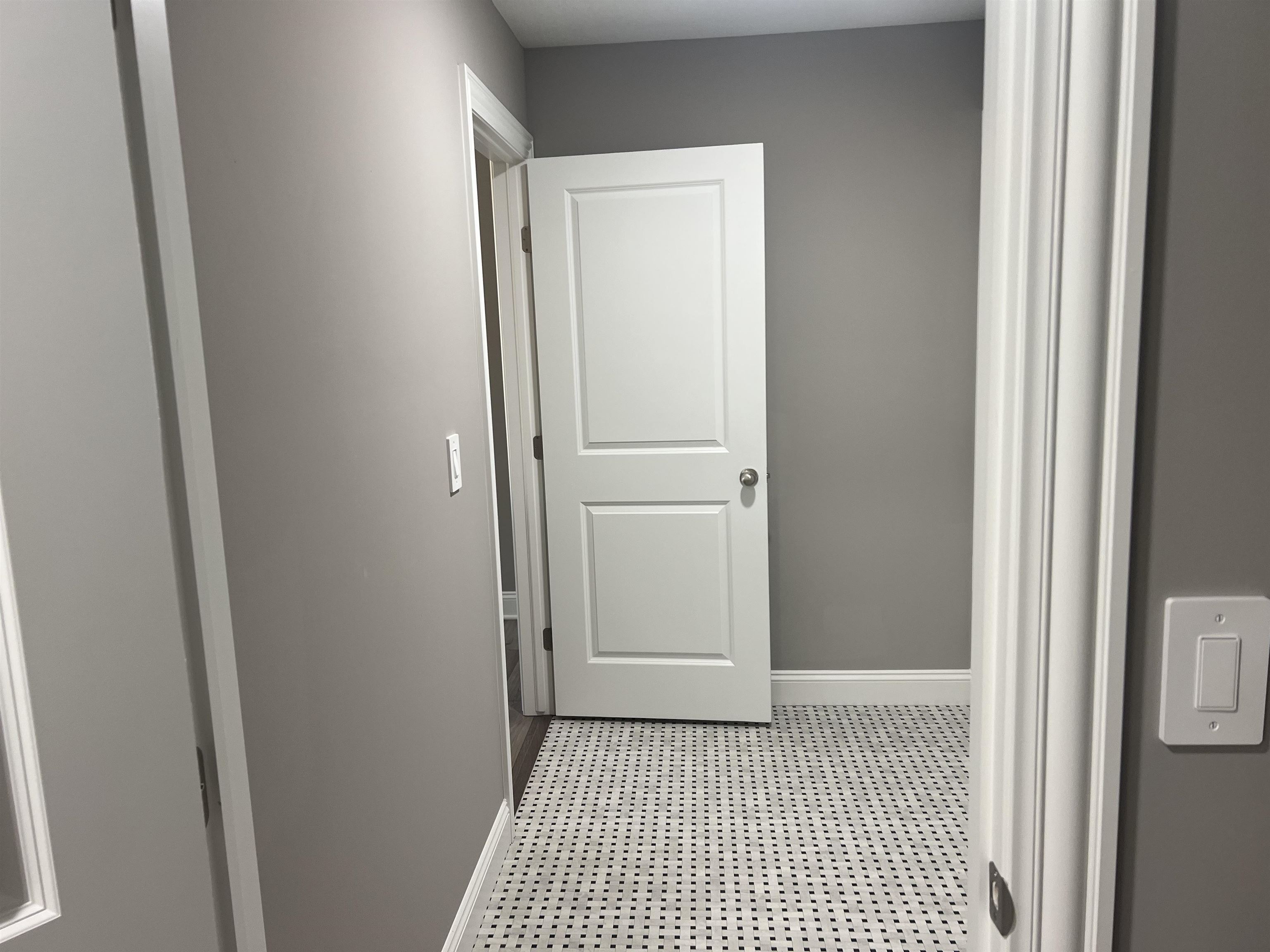 2327 S Hickory Creek St Property Photo 11