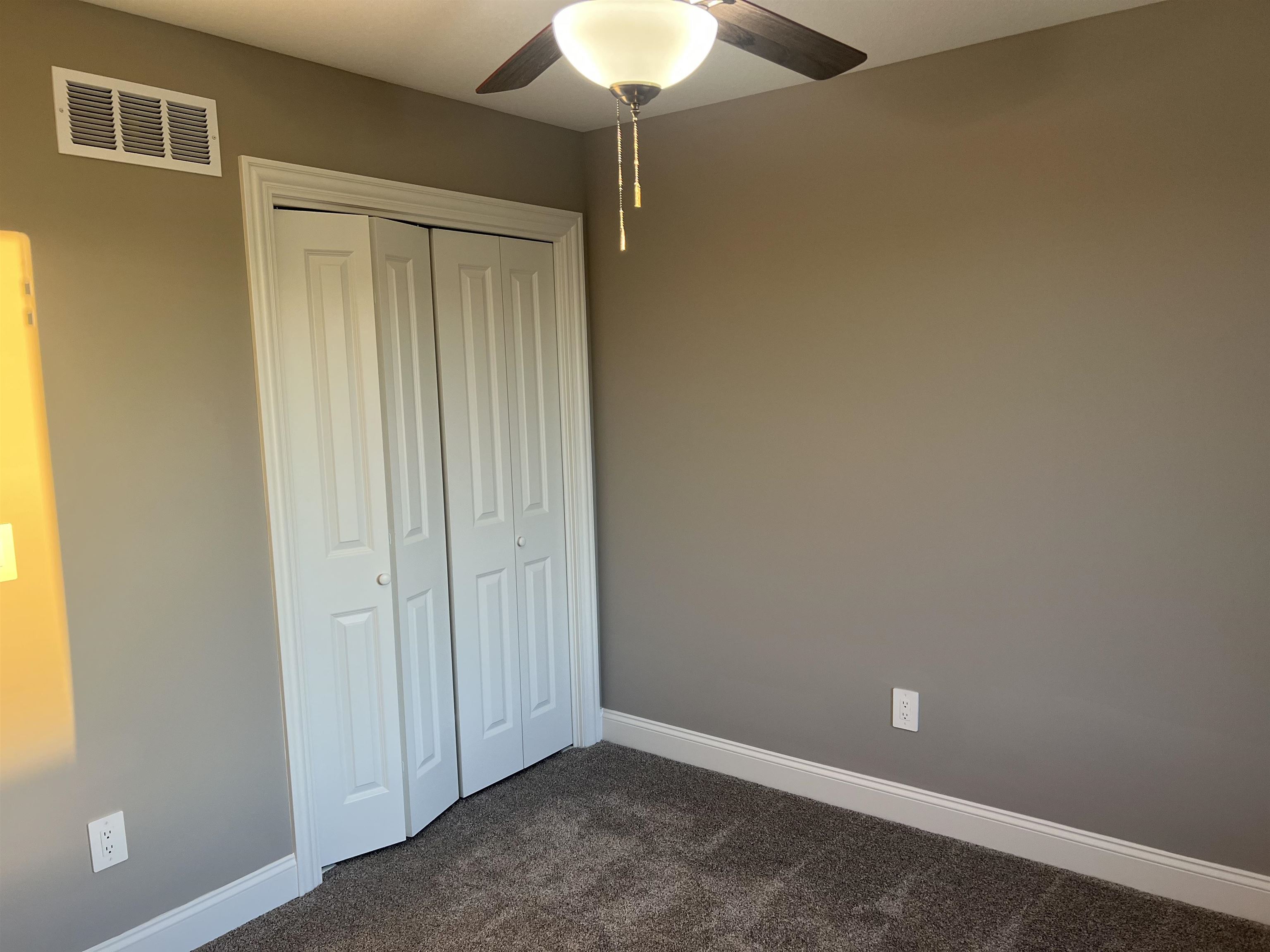 2327 S Hickory Creek St Property Photo 13