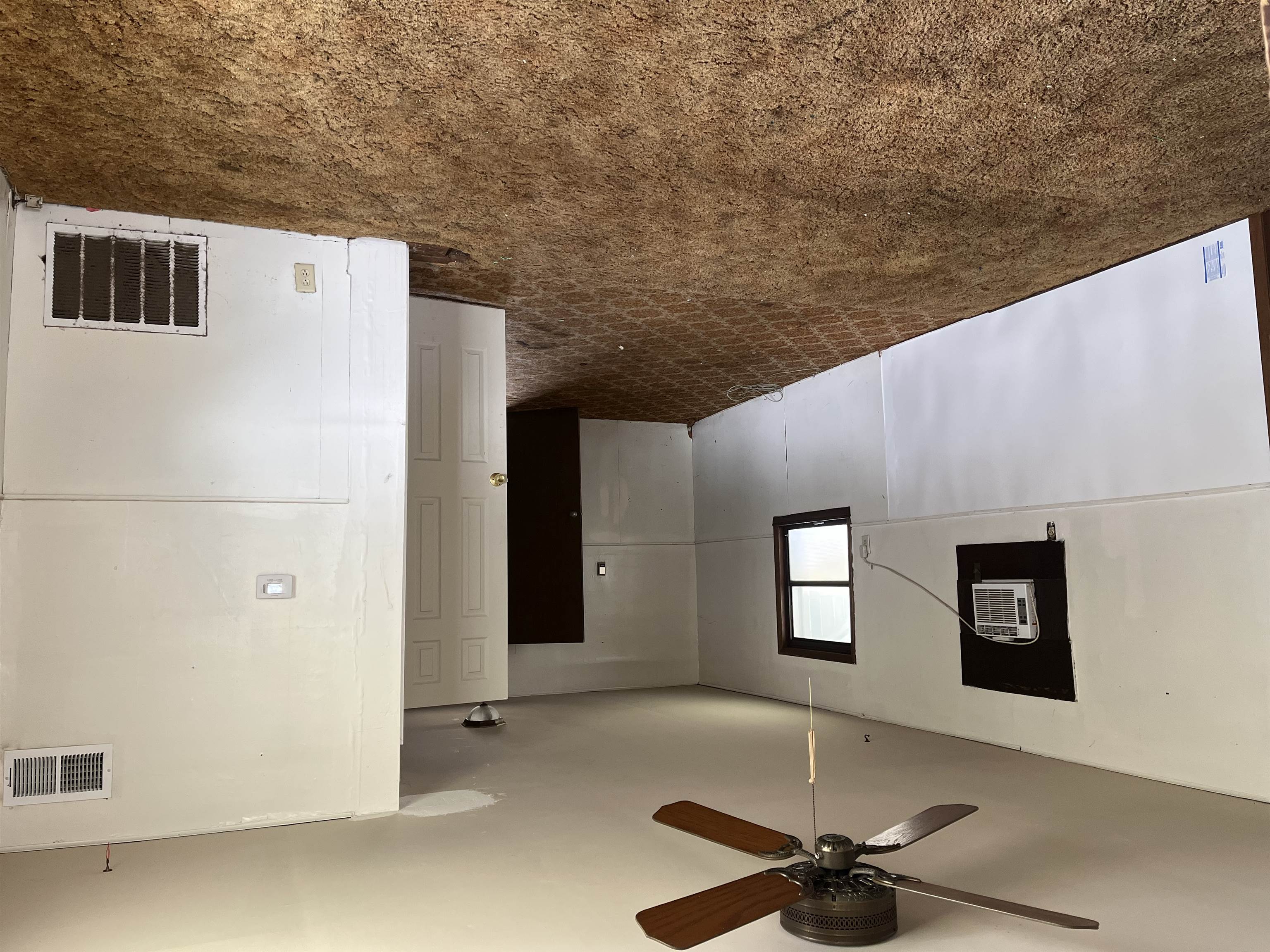 306 E Nebraska Property Photo 12