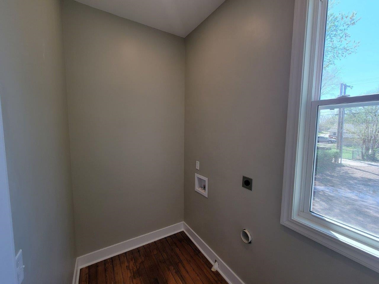 908 N Washington Ave Property Photo 18