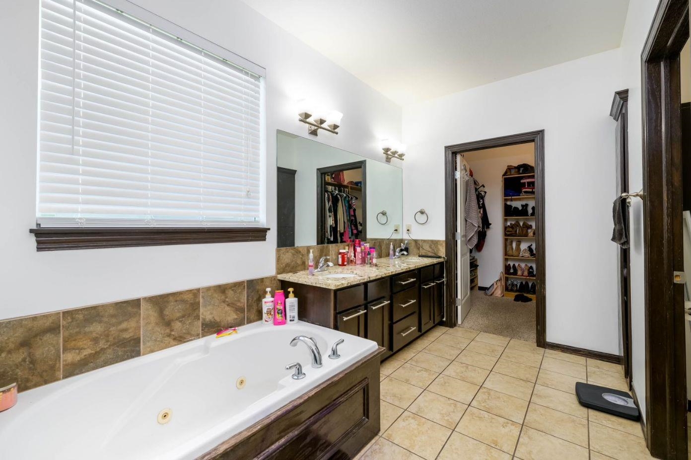 2022 S Webb Unit 234 Property Photo 14
