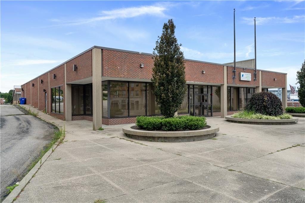 92 Eugene Oneill Office 121 Drive Property Photo 8