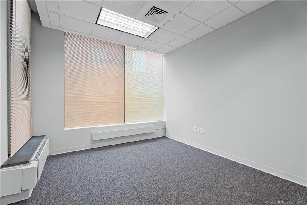 92 Eugene Oneill Office 121 Drive Property Photo 16