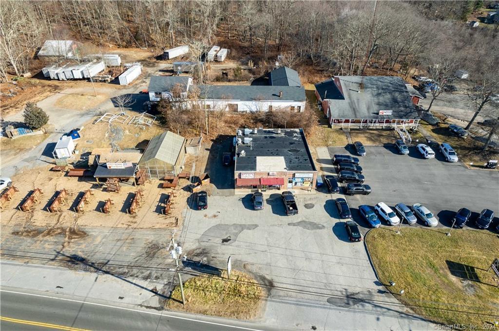 350 Middlesex Turnpike Property Photo 3