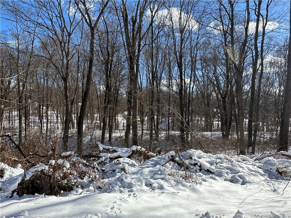 10 Railroad Avenue Property Photo 3