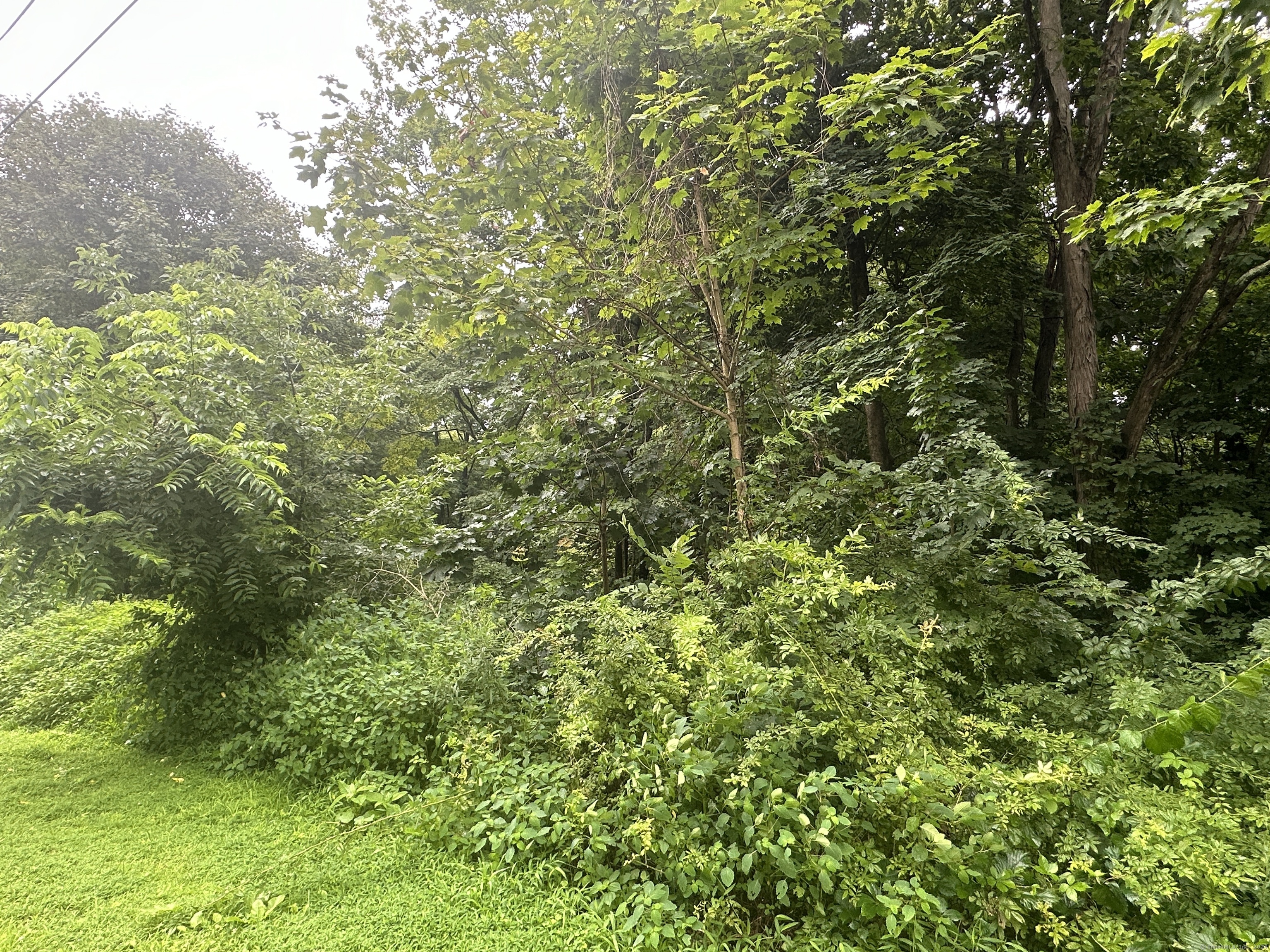 10 Railroad Avenue Property Photo 8