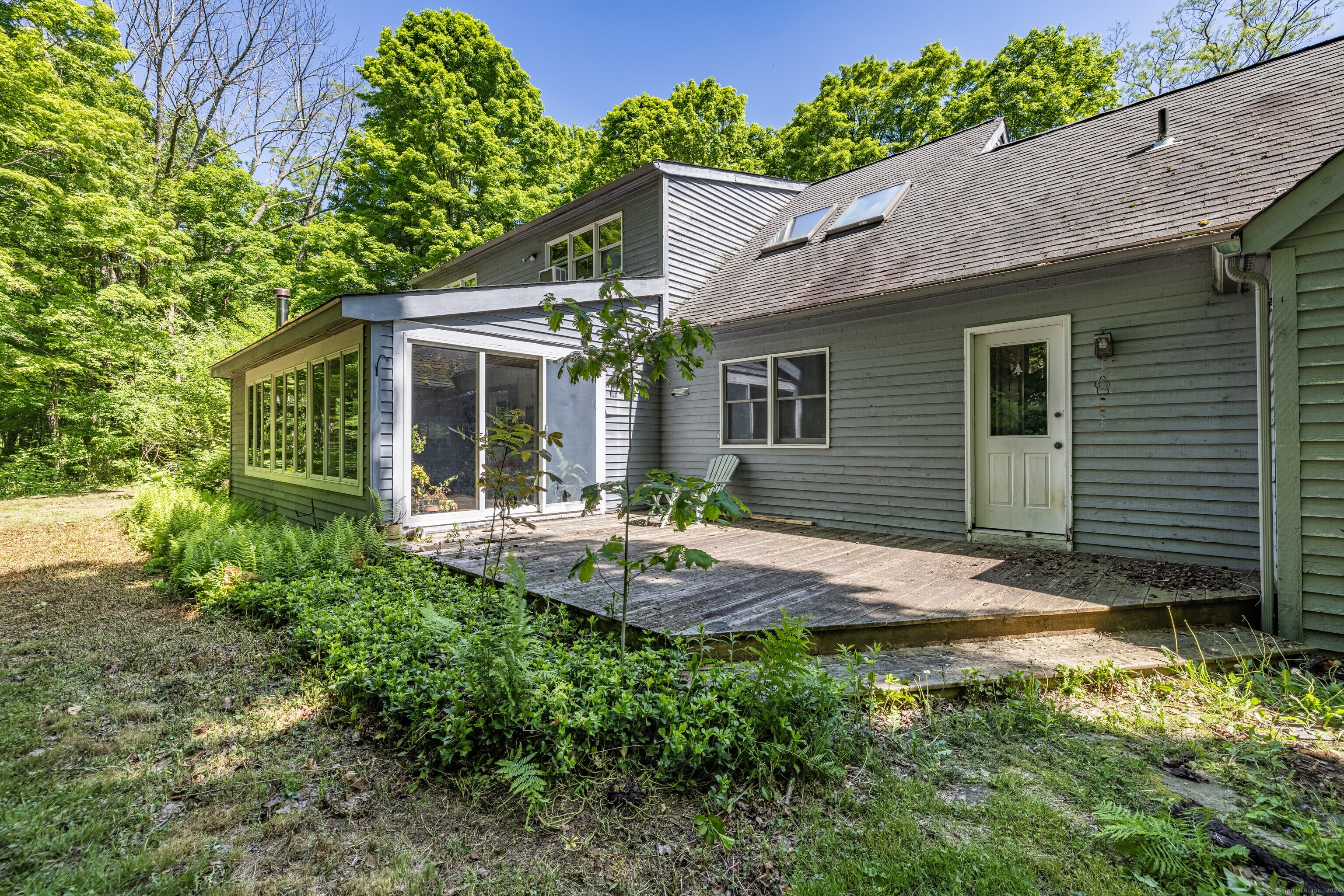 340 Hanks Hill Road Property Photo 7