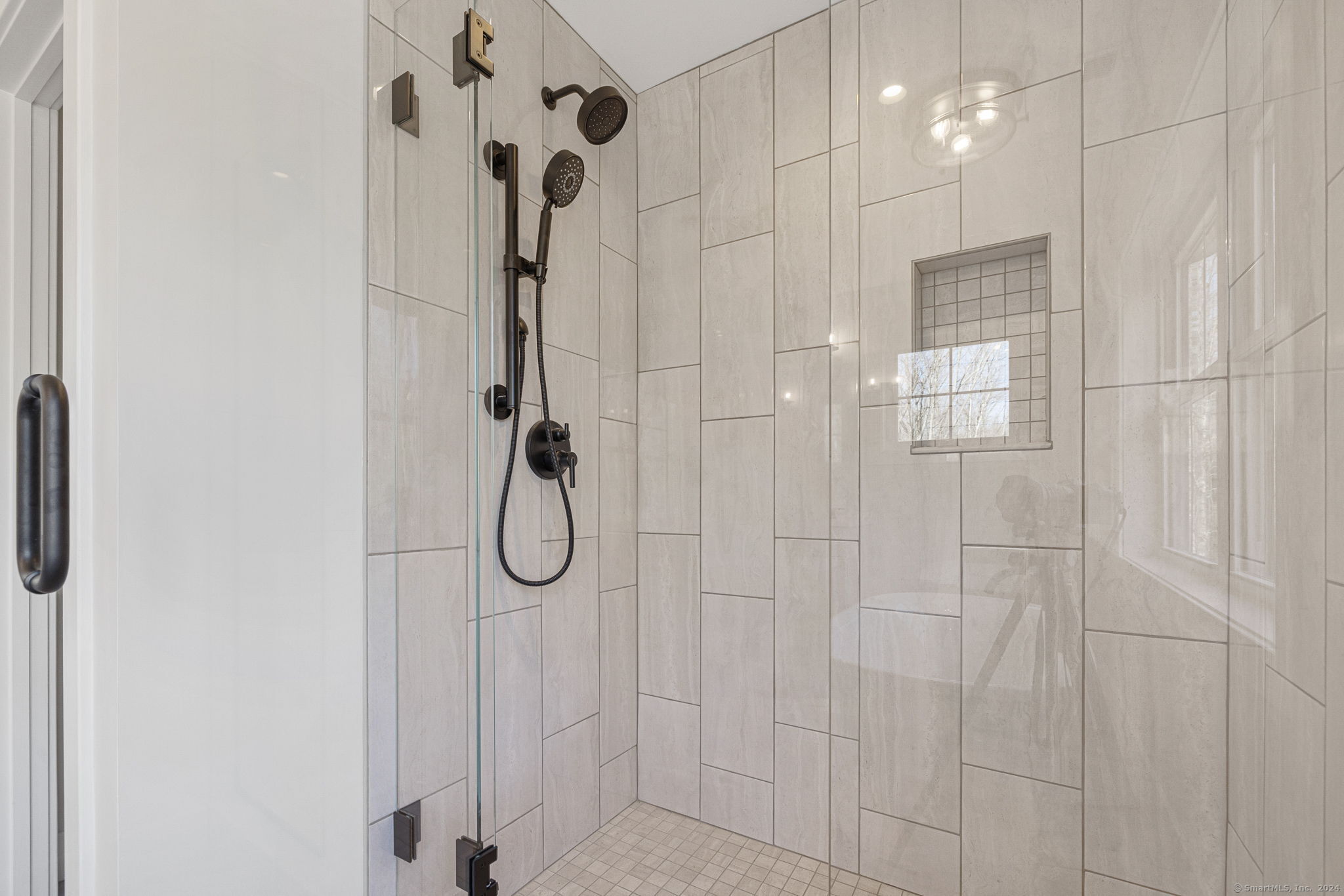 208 Chestnut Hill Road Property Photo 24
