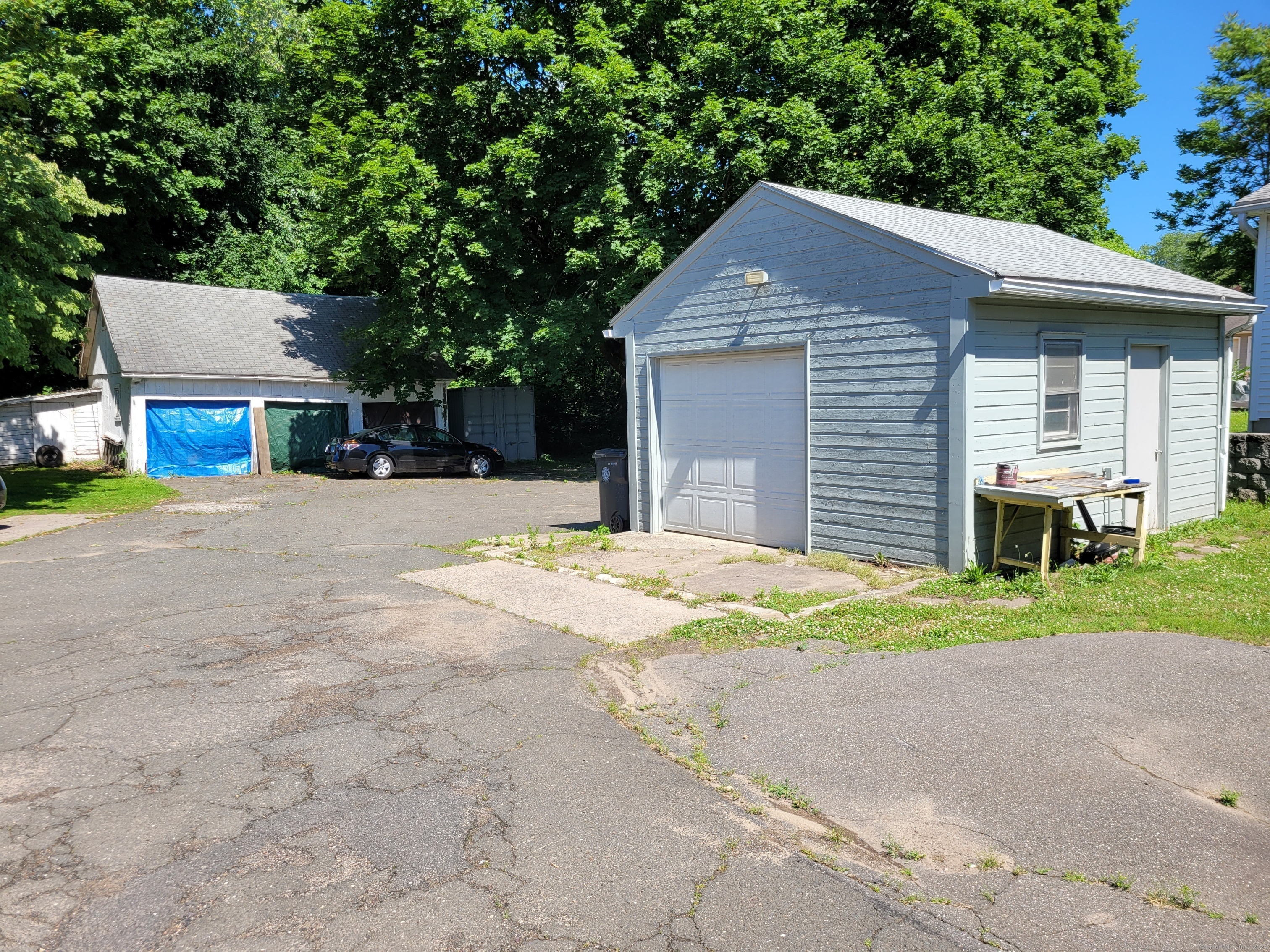 740 Enfield Street Property Photo 15