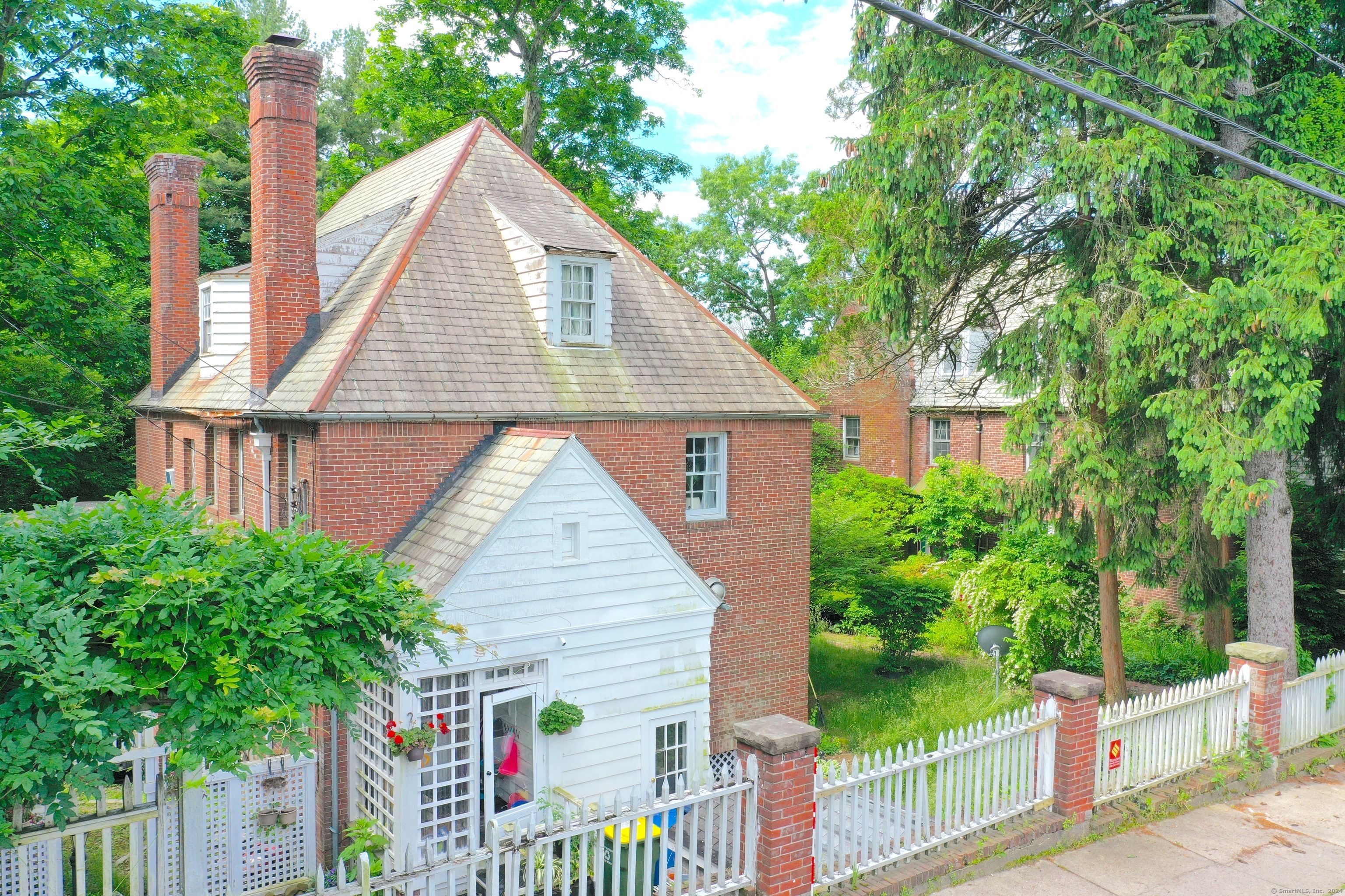 103 Buckingham Street Property Photo 24