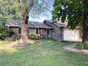 5714 South Hampton Avenue Property Photo 1