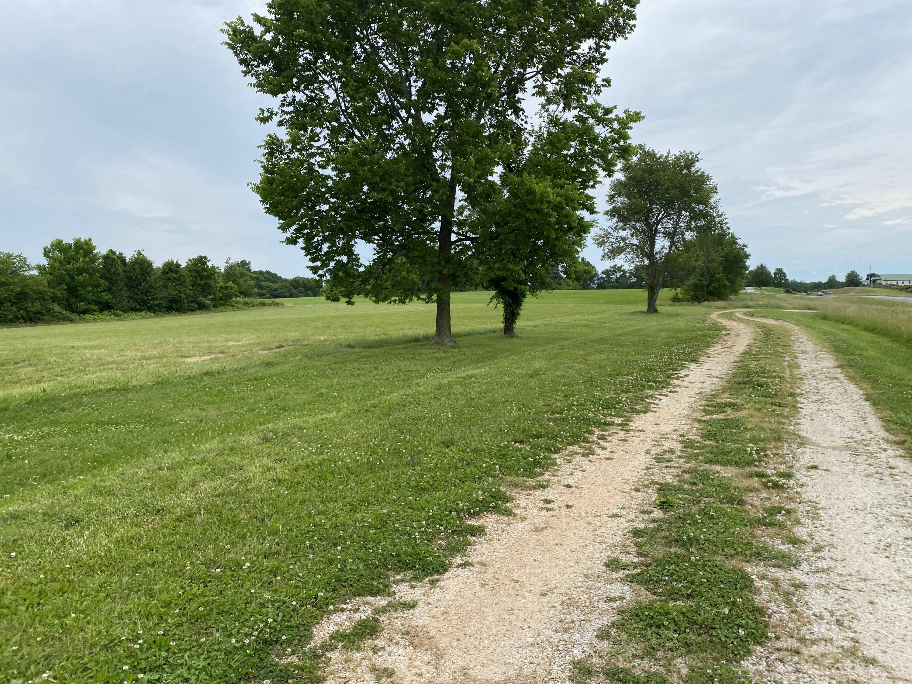 1081 South U.s. Highway 160 Property Photo