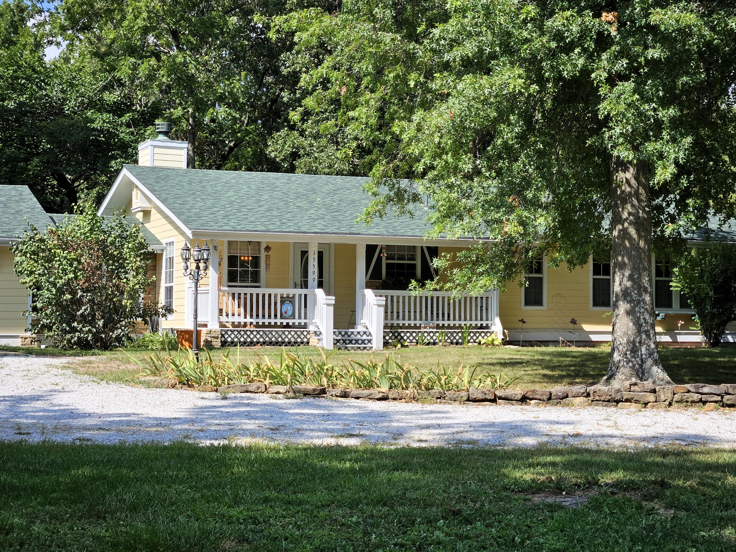 15599 West Farm Road 14 Property Photo 1