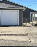 231-232 Fritts Way Property Photo