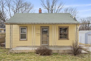 1209 North West Avenue Property Photo 1
