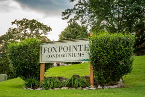 Foxpointe Real Estate Listings Main Image