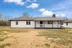 5767 North Farm Road 189 Property Photo