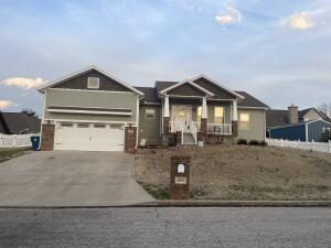 1831 Cattails Drive Property Photo