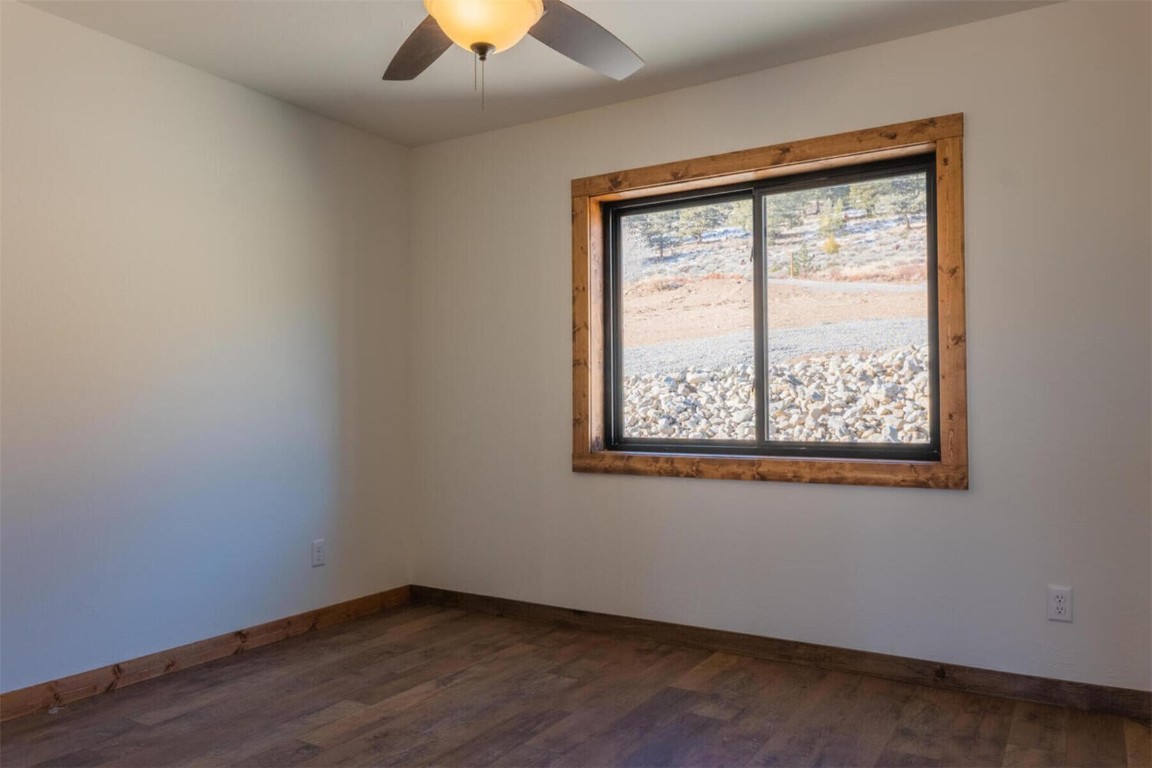 442 Forbes Park Road Property Photo 12