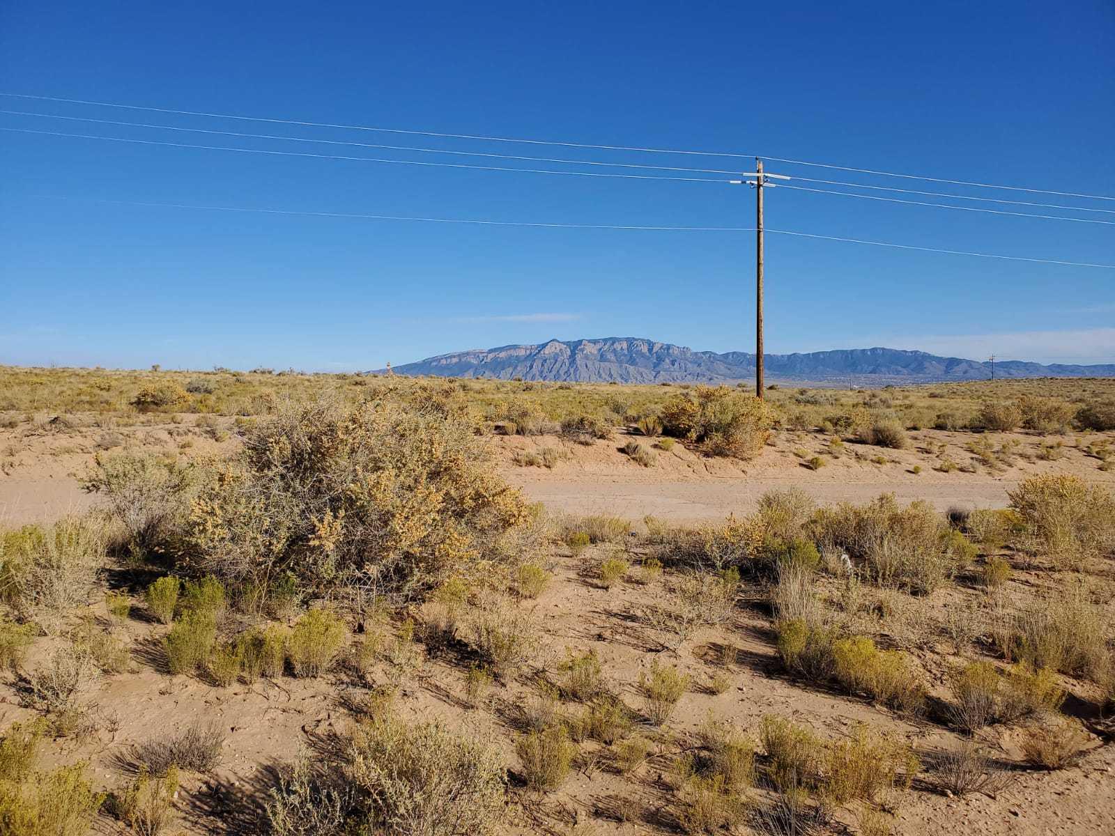 Rainbow Ne Boulevard Property Photo