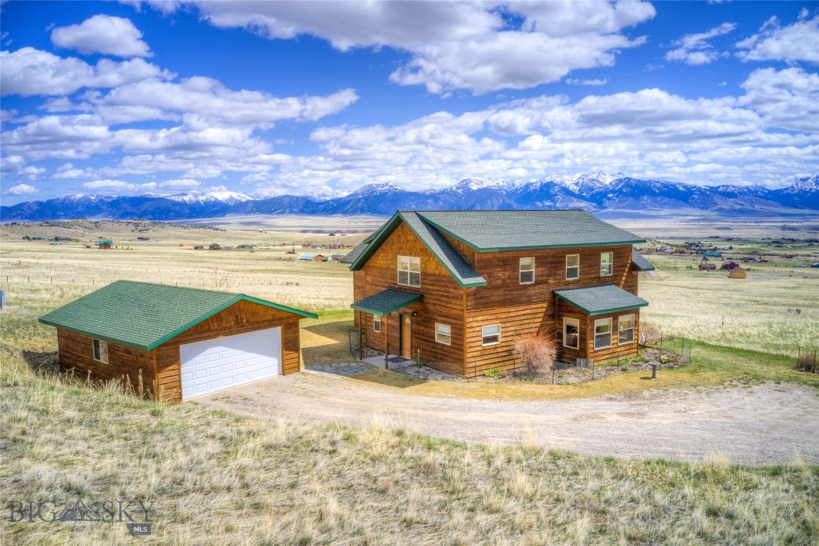 84 Cold Creek Loop Property Photo 1