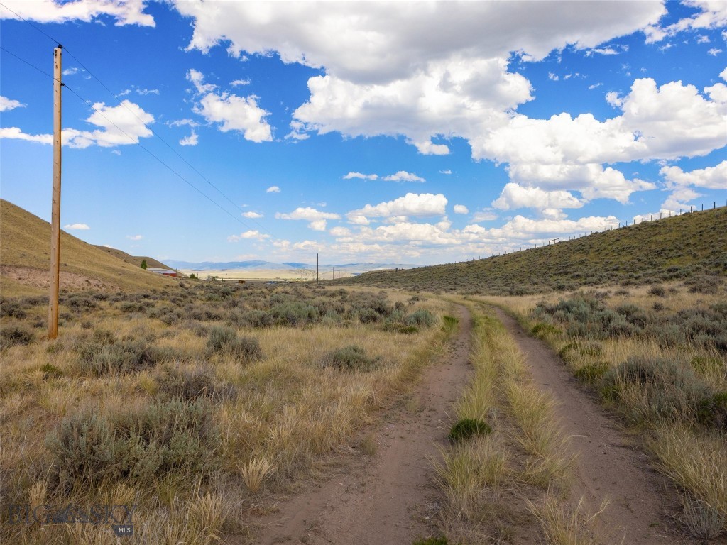 880 Chreston Lane Property Photo 4