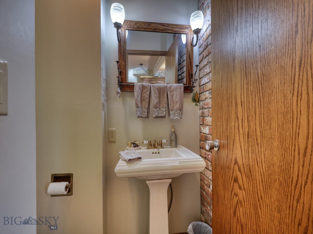 15 Washakie Road Property Photo 33