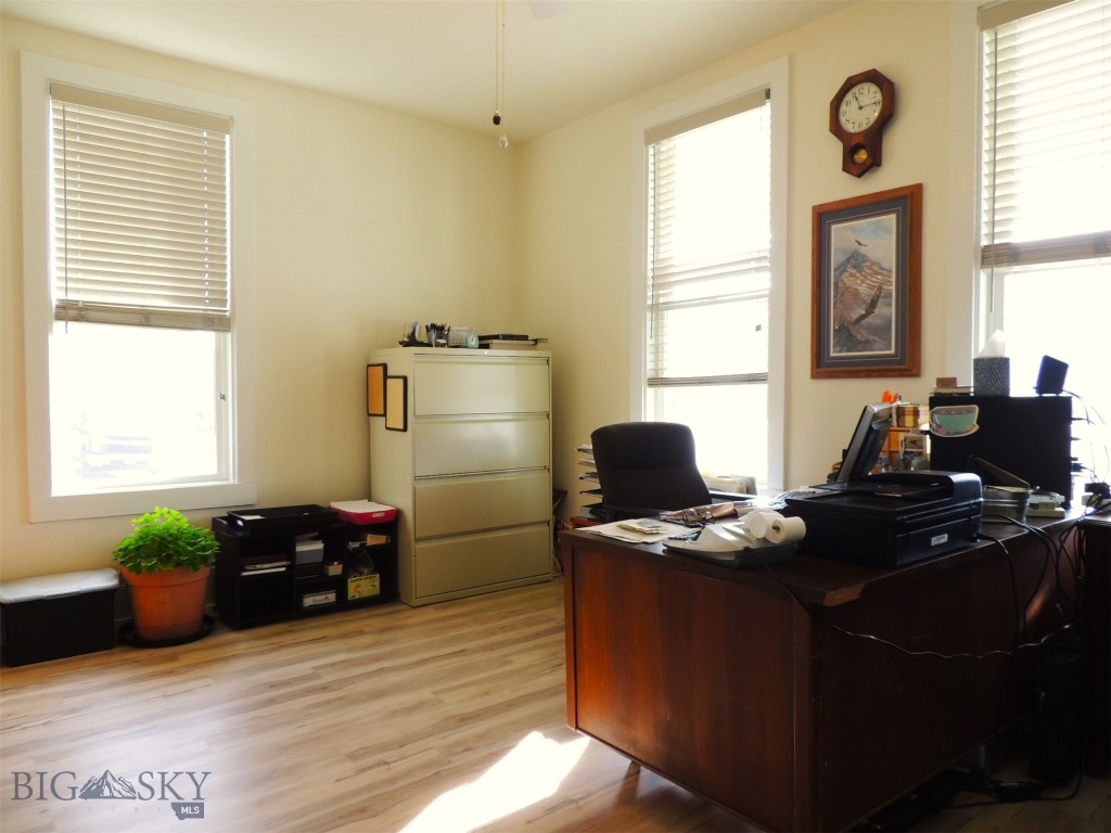 1702 Ogden Alley Property Photo 12