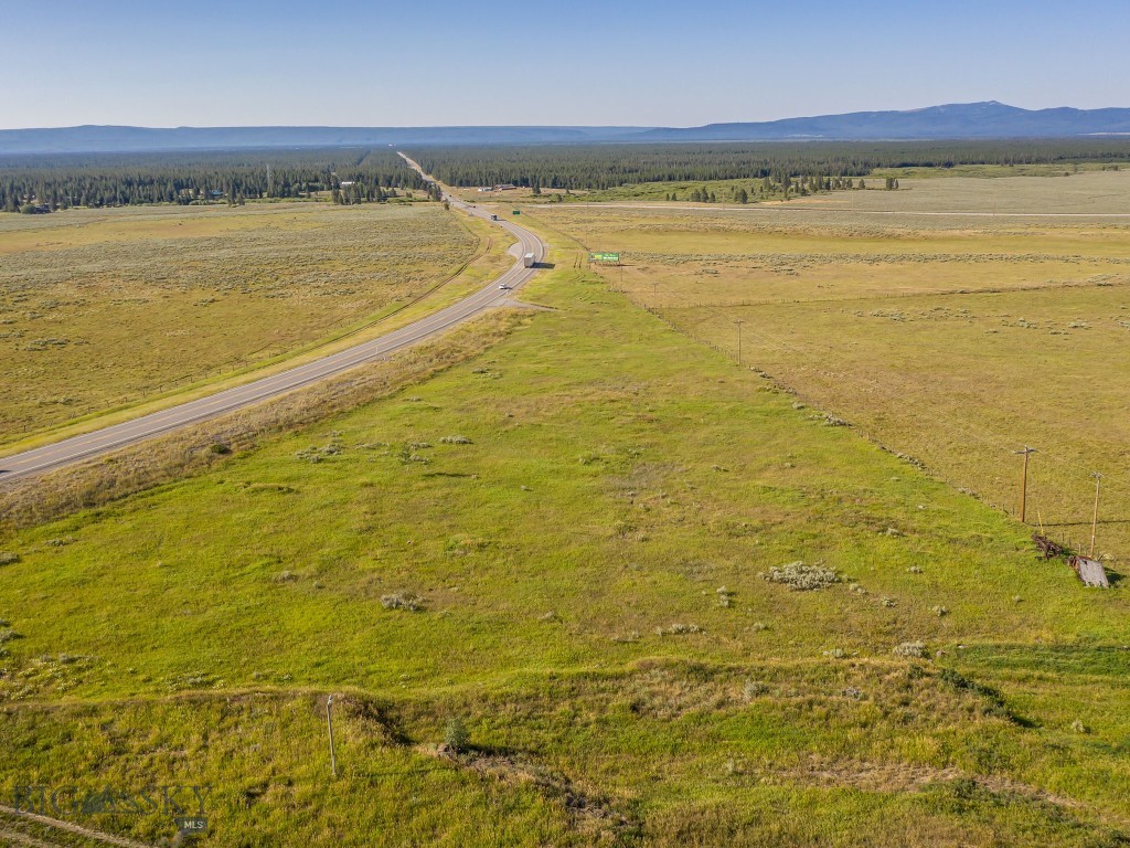 8925 Gallatin Road Highway Property Photo