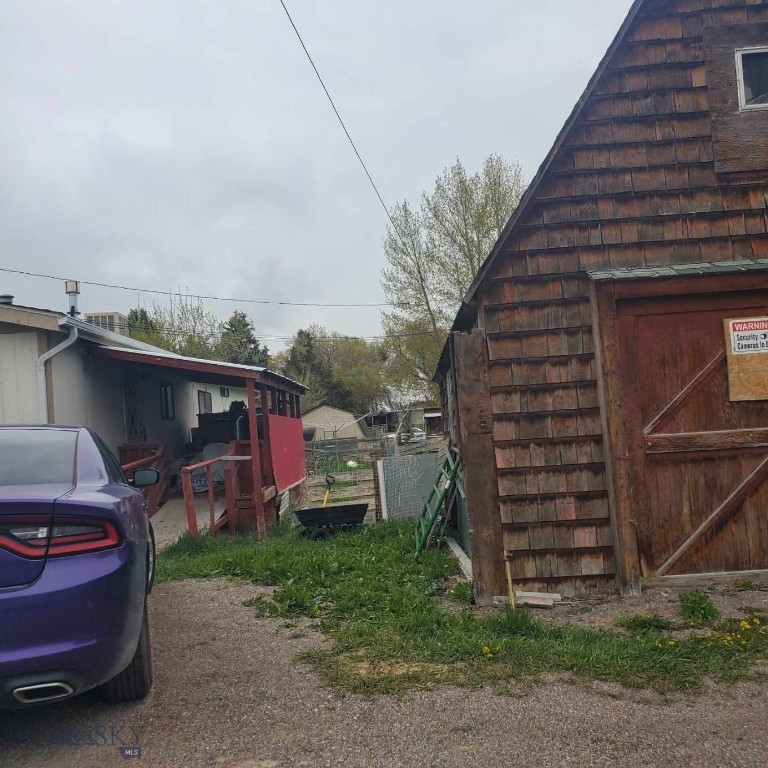 532-536 Barnett Avenue Property Photo 9