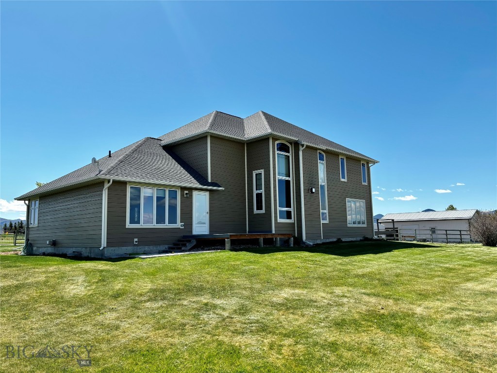 120 Rodeo Trail Property Photo 2