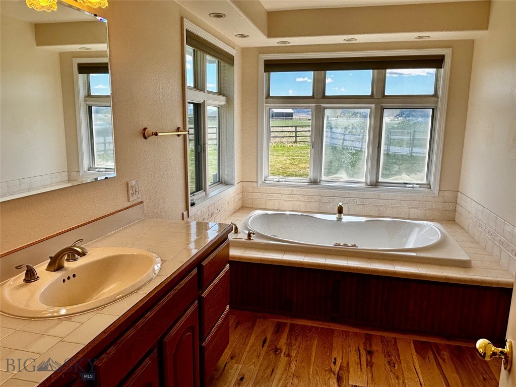 120 Rodeo Trail Property Photo 19