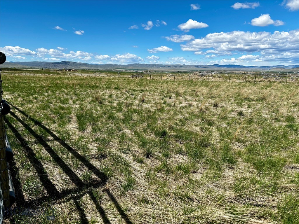 120 Rodeo Trail Property Photo 55
