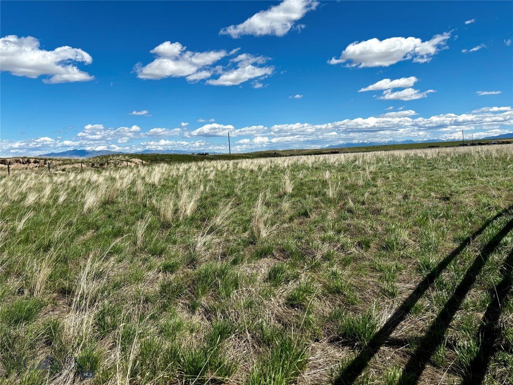 120 Rodeo Trail Property Photo 57