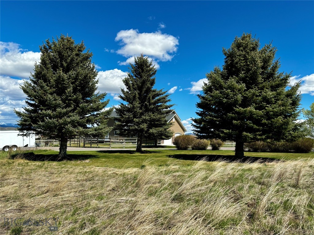 120 Rodeo Trail Property Photo 60