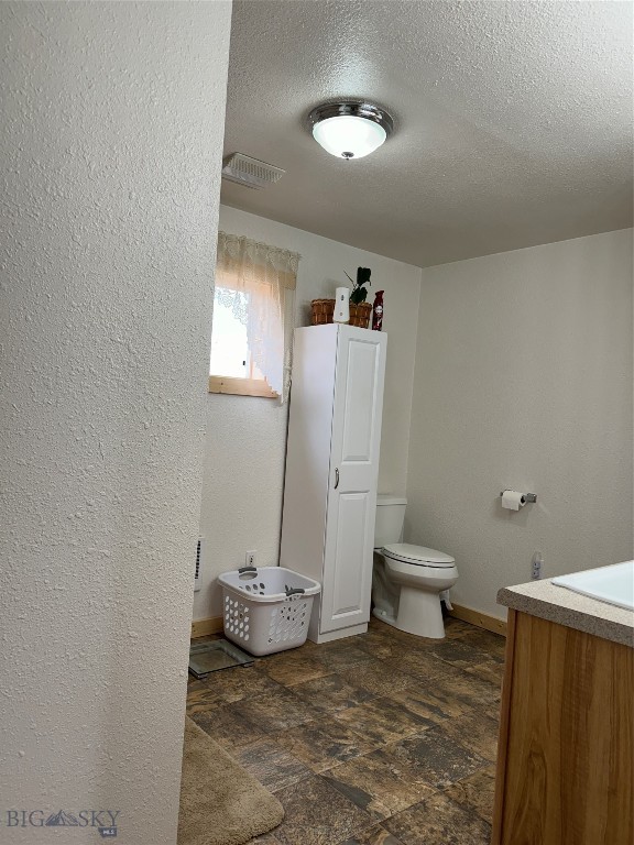 1074 Crow Creek Property Photo 14