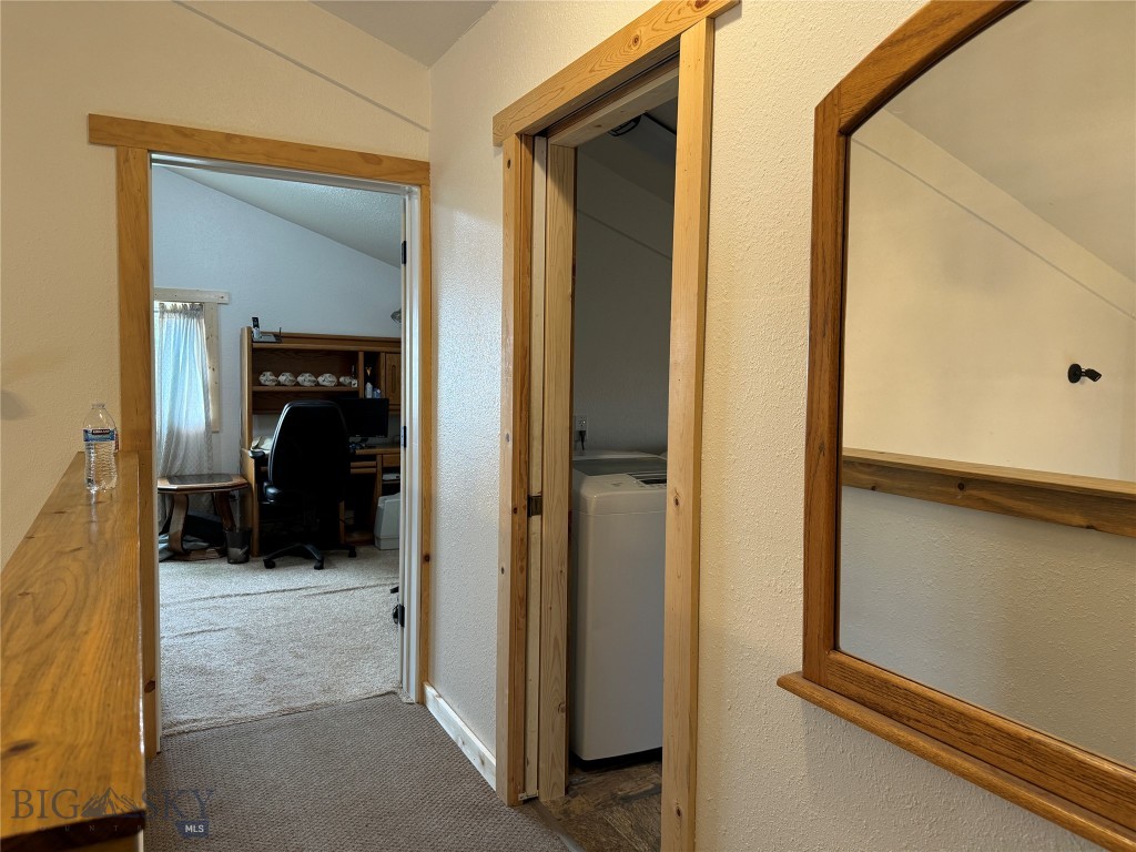 1074 Crow Creek Property Photo 21
