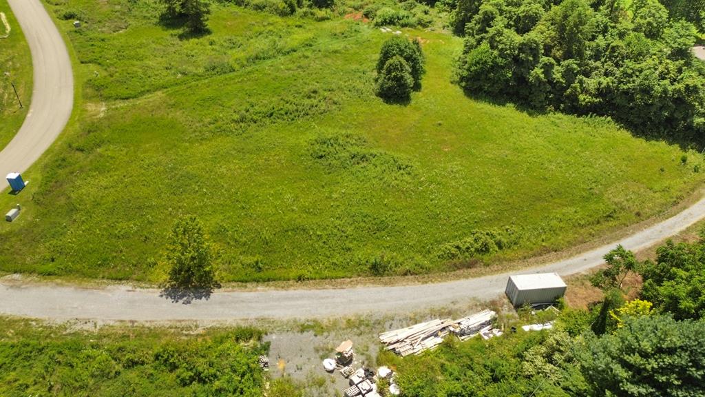 Tbd Creekside Court Lot #211 Property Photo