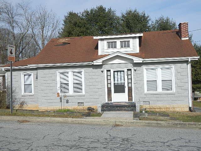 309 West Coyner Property Photo 1