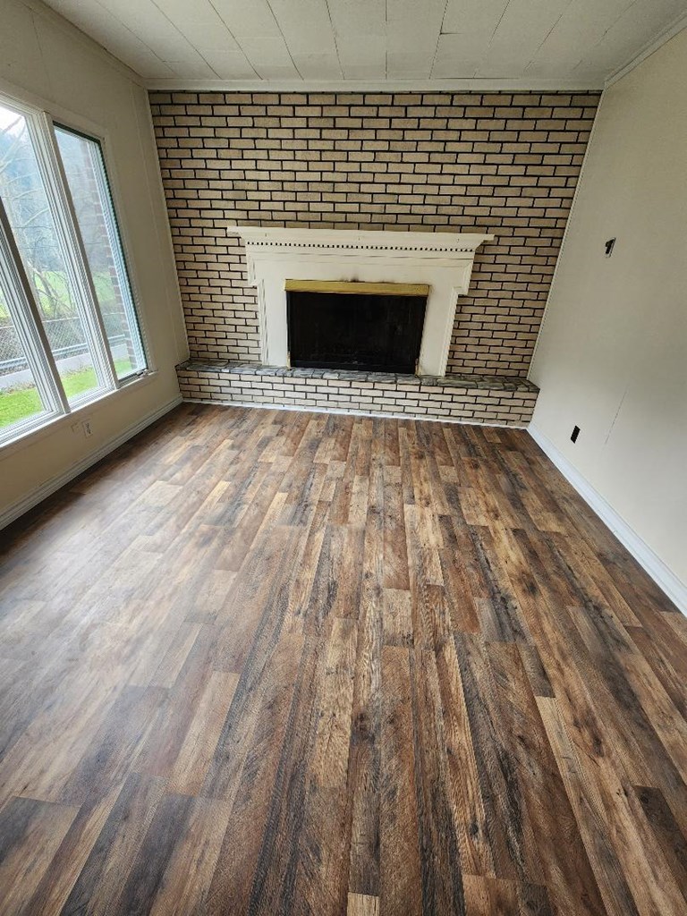 2253 Slate Creek Road Property Photo 2