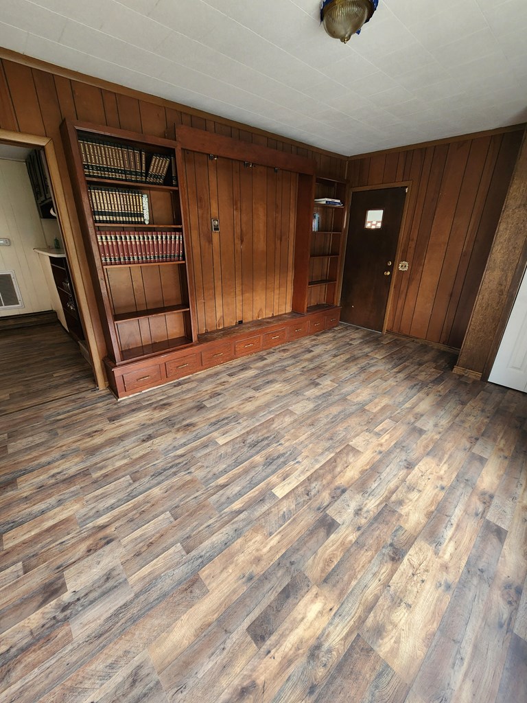 2253 Slate Creek Road Property Photo 4