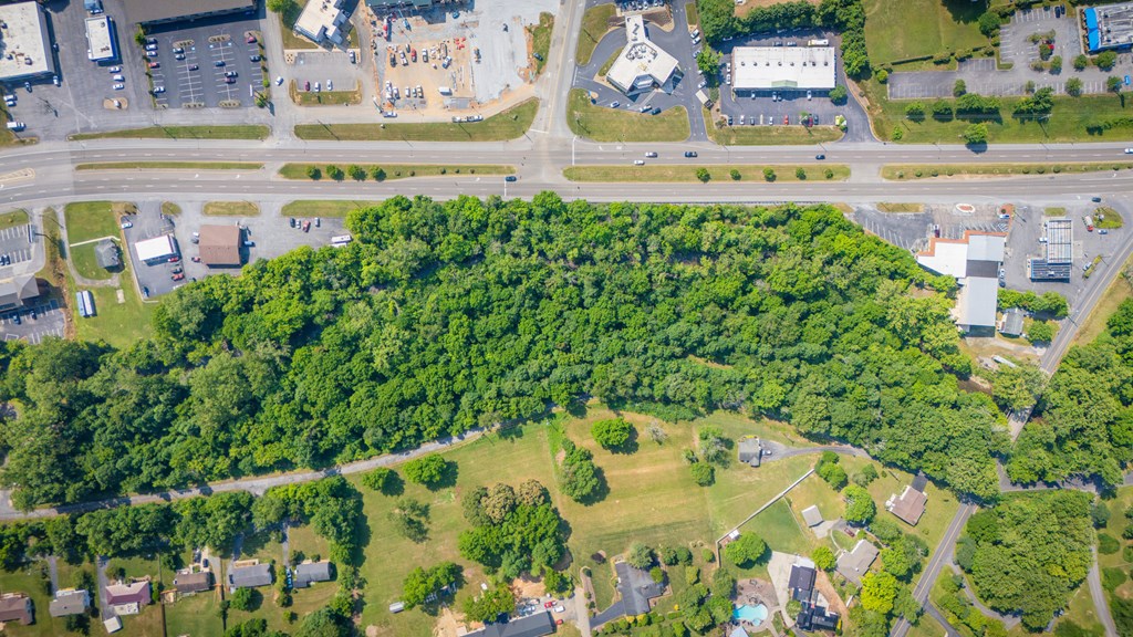 Tbd Maple Tree Dr Property Photo 5