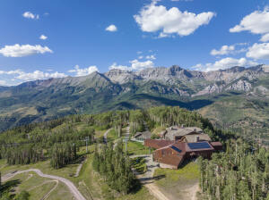18 La Sal Lane Property Photo 10